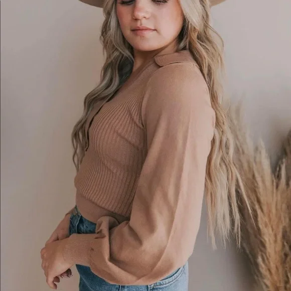 *SOLD* One Loved Babe Garth Bodysuit - Picture 2 of 3